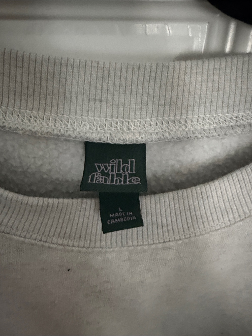 Women’s Crewneck Sweatshirt - Light Gray - Oversized and very cozy / relaxed - Picture 3 of 4